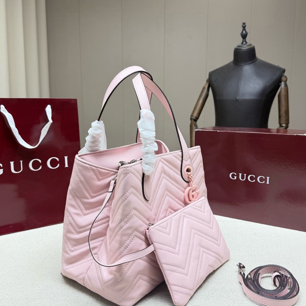 Gucci women's bags - Picture 3 of 8